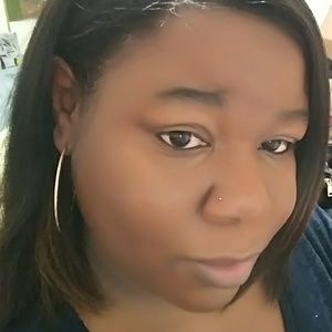 Meet your Posher, Latasha